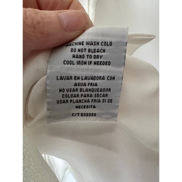 Danny & Nicole Women’s White Sleeveless Blazer Vest Size 10P Retro Old Money 90s - Picture 8 of 8